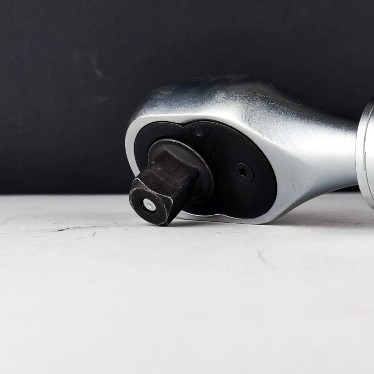 آچار جغجغه ای 1/2 اینچ - طول دسته متحرک - دندانه ریز - فشار قوی و حرفه ای - برند اصلی Hoteche هوتچ (200003)