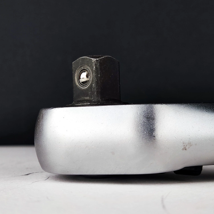 آچار جغجغه ای 1/2 اینچ - طول دسته متحرک - دندانه ریز - فشار قوی و حرفه ای - برند اصلی Hoteche هوتچ (200003)