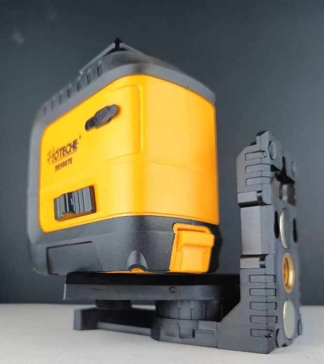 تراز لیزری هوتچ متقاطع کاملاً حرفه ای سه بعدی دارای پایه مگنتی بسیار پر قدرت(12 خط) Hoteche (285007)