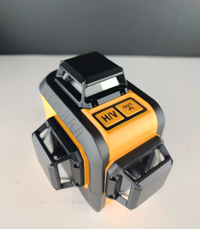 تراز لیزری هوتچ متقاطع کاملاً حرفه ای سه بعدی دارای پایه مگنتی بسیار پر قدرت(12 خط) Hoteche (285007)