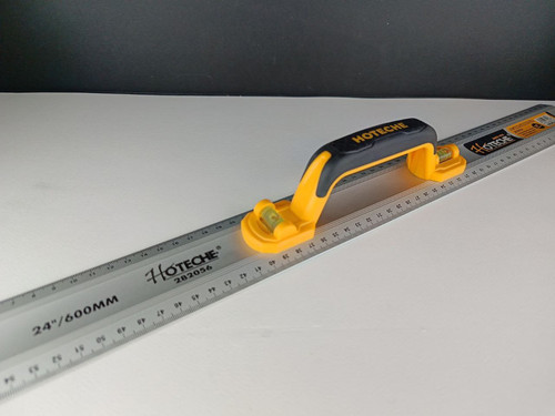 خط کش آلومینیومی دسته پلاستیکی 24"/600mm - برند اصلی Hoteche هوتچ (282056)