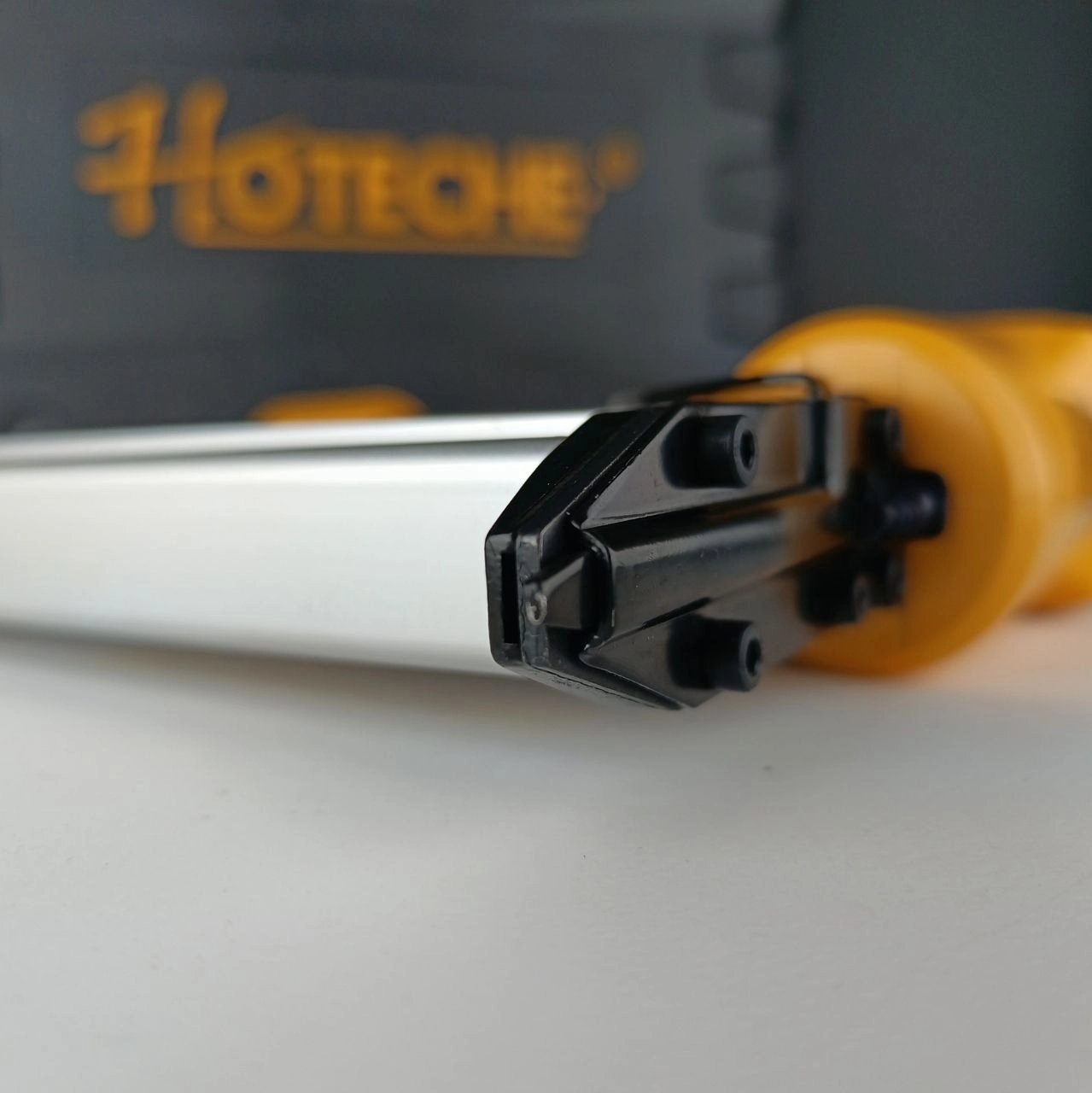 میخ کوب بادی صنعتی -زدن2میخ به صورت همزمان -ضامن آزاد سازی شستی -3 نوع کوبلینگ - بدنه فلزی برند اصلیHotecheهوتچ(831254)