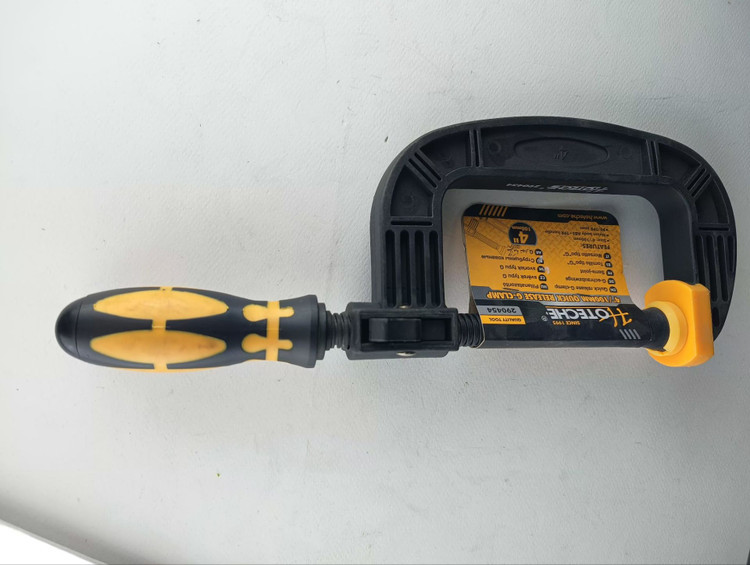 گیره پلاستیکی پیچی ضامن دار حرفه ای با مغزی فلزی مخصوص کار با چوب و ام دی اف - برند اصلی Hoteche هوتچ (290454)