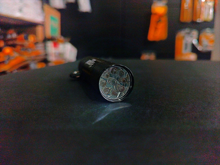 چراغ قوه پر قدرت و پر نور 9LED هوتچ (Hoteche) مدل 440001 (قسطی)