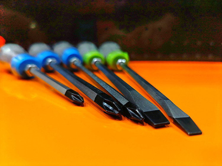 ست پیچگوشتی ۵ عددی ضربه خور فوق صنعتی برند اصلی کراسمن مدل CR-149 S2 (قسطی)