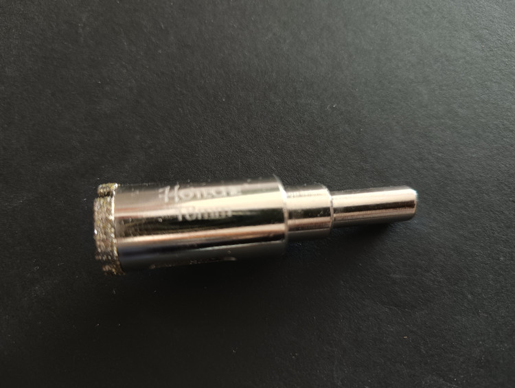مته گردبر الماسی هوتچ (HOTECHE) با قطر ۱۸ میلیمتر شیشه و سرامیک کد محصول 604007 (قسطی)