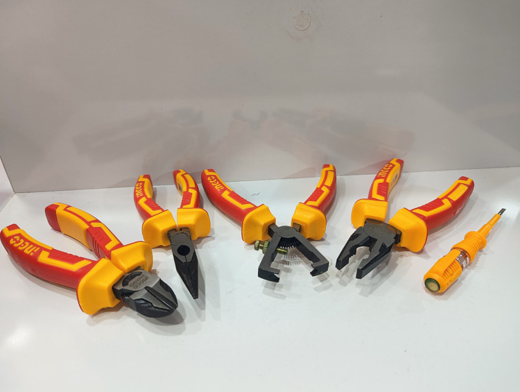 ست ۵ عددی انبر عایق کاری شده برق صنعتی اینکو (مدل HKTV01P051)