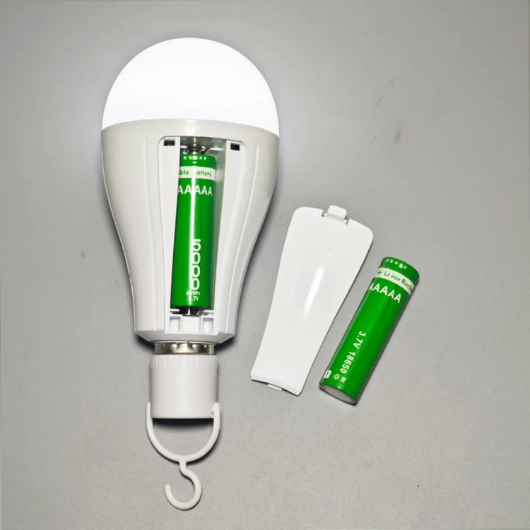لامپ LED شارژی اضطراری ۲۰ وات مدل FAE-3920 باتری لیتیومی قابل تعویض ۱۸۶۵۰ سرپیچ E27 محافظت در برابر شارژ بیش از حد 20W Emergency Rechargeable LED Lamp Model FAE-3920 Replaceable 18650 Lithium Battery E27 Screw Cap Overcharge Protection